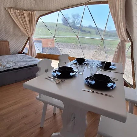 Glamping Na Polanie Smaczne Spanie 럭셔리텐트