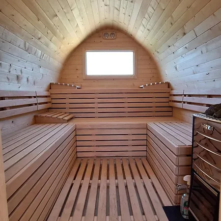 Glamping Na Polanie Smaczne Spanie 럭셔리텐트 *